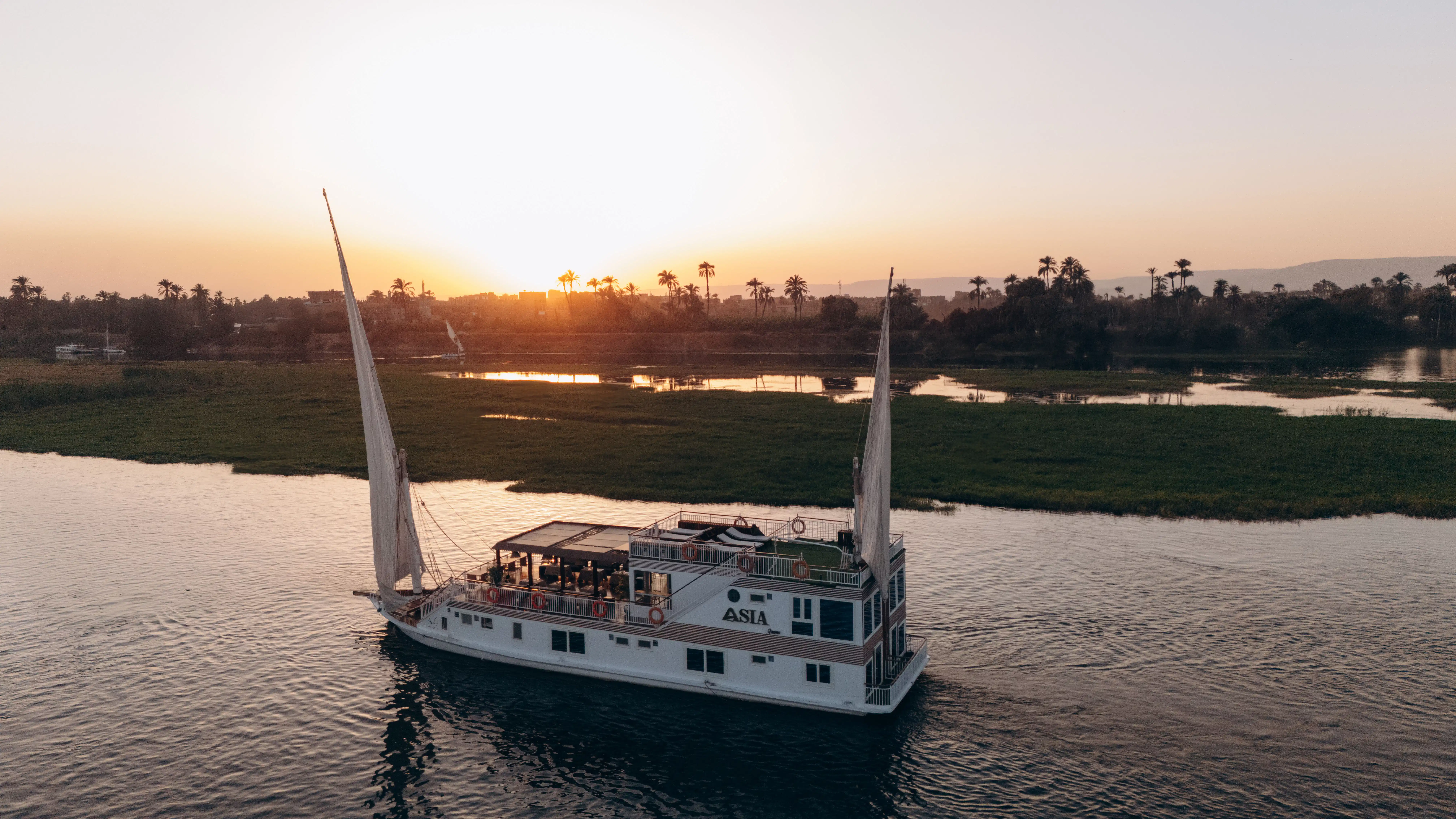 Egypt Promise Tours 7 Nights Local House + Dahabiya Nile Cruise with Tours from Luxor