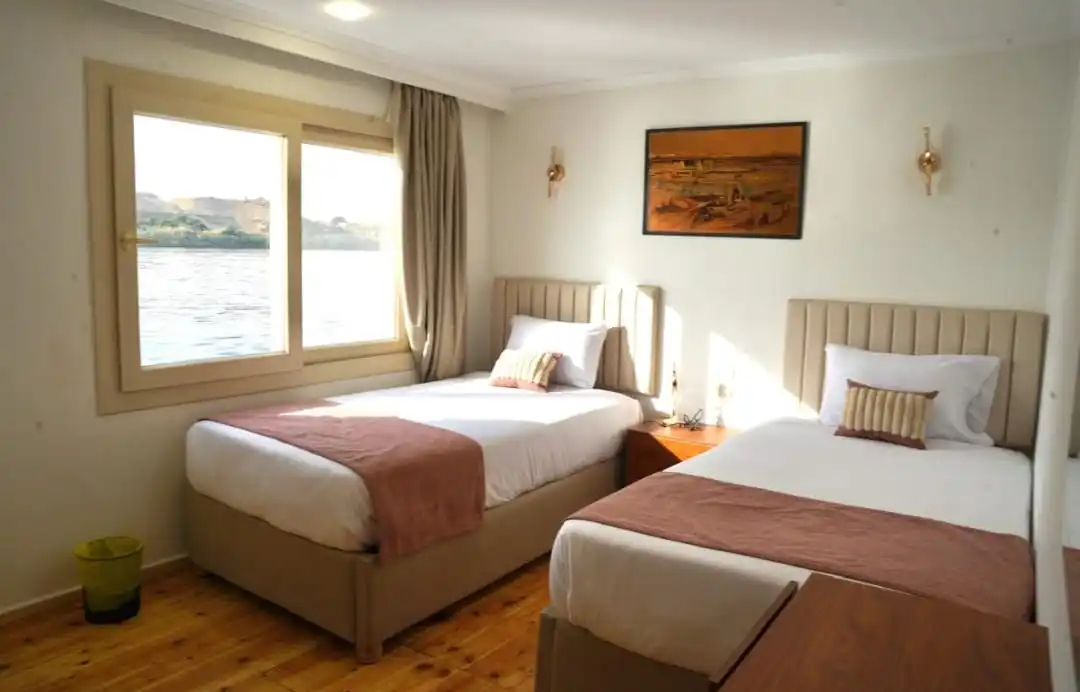 Egypt Promise Tours 7 Nights Local House + Dahabiya Nile Cruise with Tours from Luxor